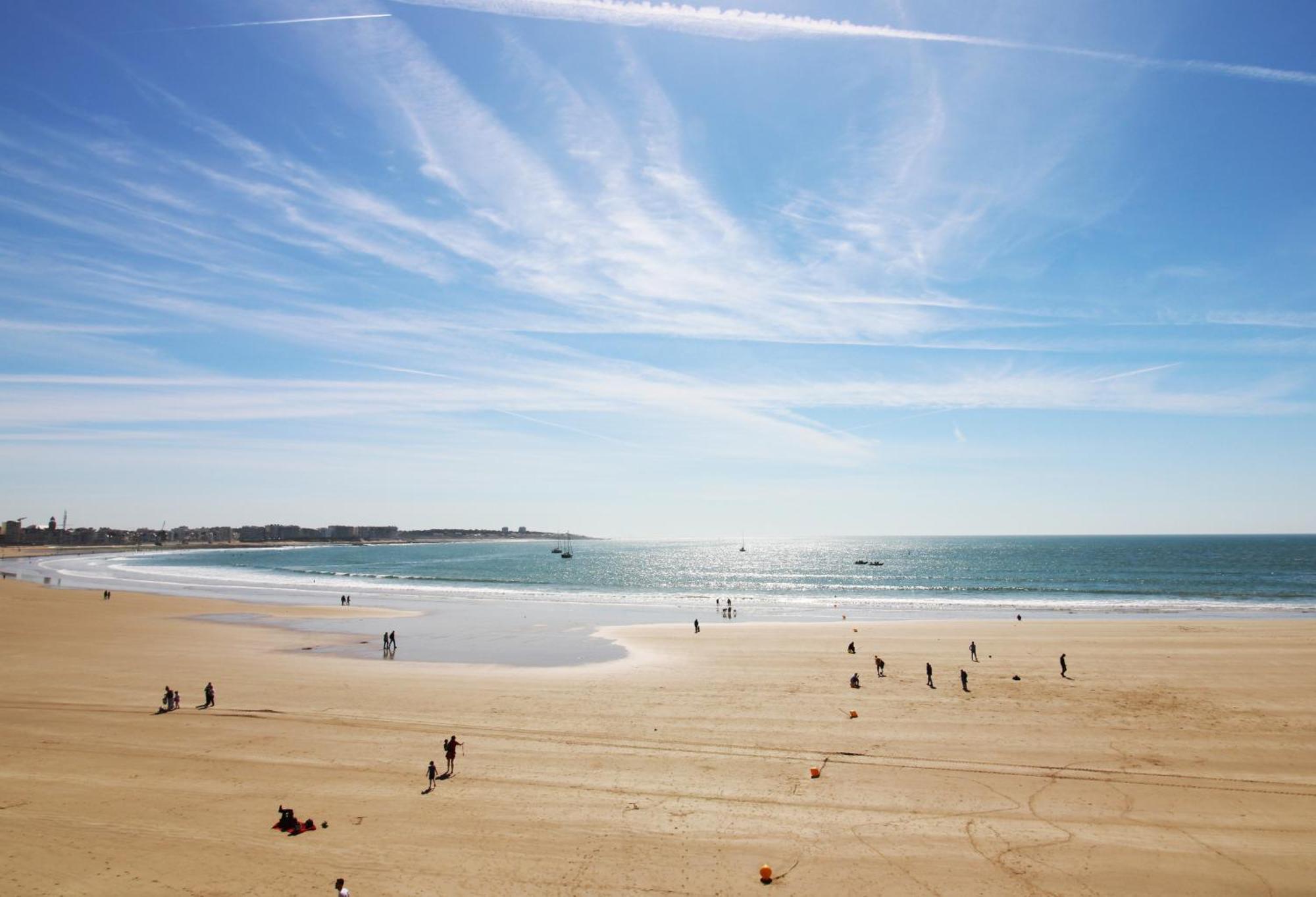 Le Sablais Apartment เลส์ซาบล์-โดล็อนน์ ภายนอก รูปภาพ